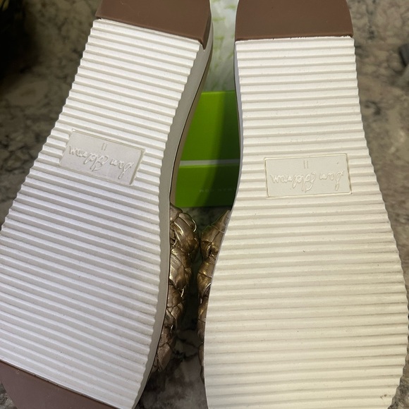 NWOT•Sam Edelman Sandal• - Picture 5 of 7